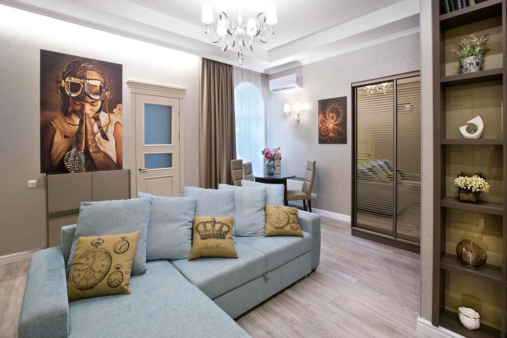 Jane Stone Apartments Odessa Buitenkant foto