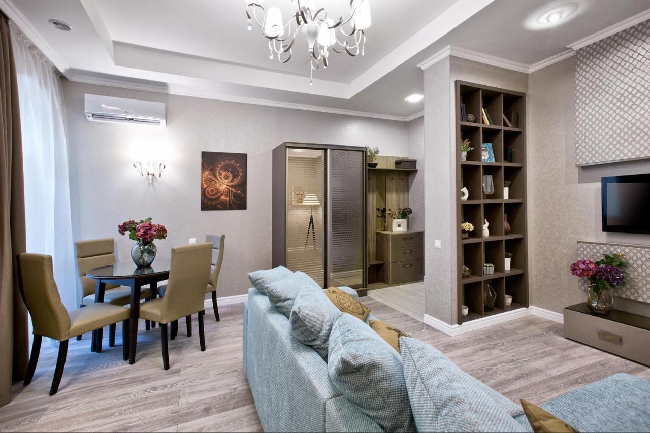 Jane Stone Apartments Odessa Buitenkant foto